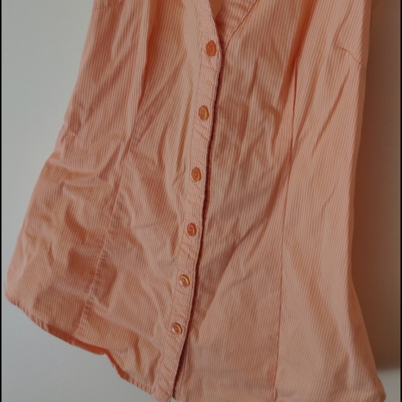 Halter button down - Picture 3 of 4